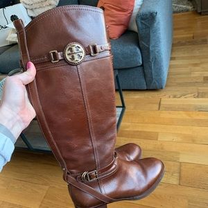 Tory Burch boots worm less than 5 times